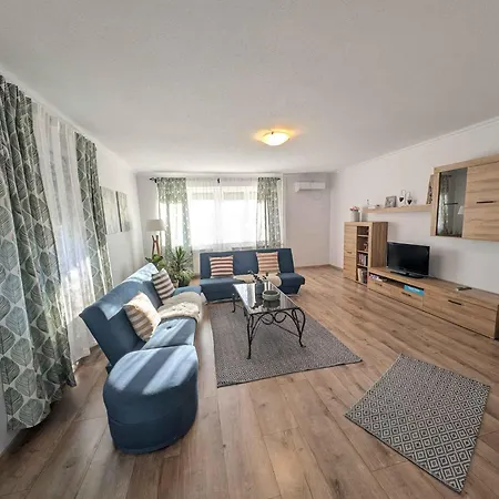 In - Balaton 53718 Apartment *